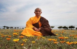 Βουδιστής μοναχός κέρδισε λοταρία με την βοήθεια του διαλογισμού